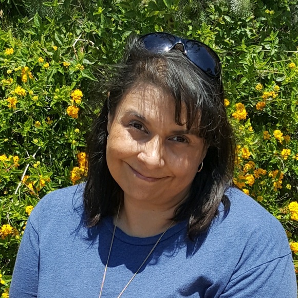 Meet your Posher, Hope - Picture 1 of 1